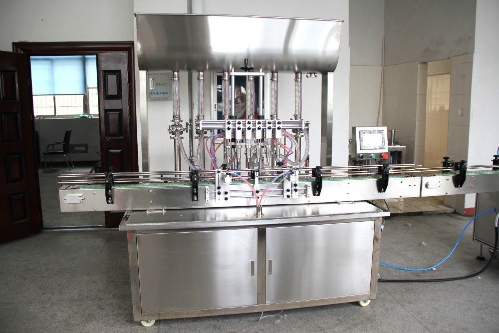 Otomatis 4 Kepala Mesin Pengisian Pabrik Produksi Anggur / Minuman / Jus Saus / Lini Botol Cairan