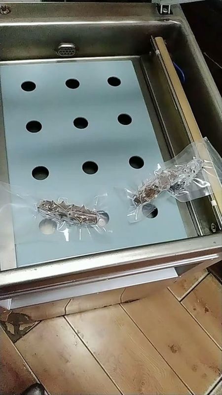 Mesin vakum vertikal DZ-400 Mesin kemasan makanan untuk kacang-kacangan atau beras/ Mesin pengemasan vakum pembentuk