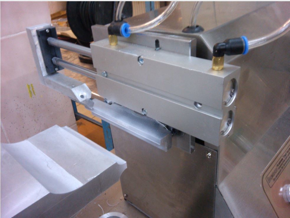 Pabrik langsung Hot Sale Laminated Tube Sealing Machine Ultrasonik Tube Sealer Tube Sealing Machine